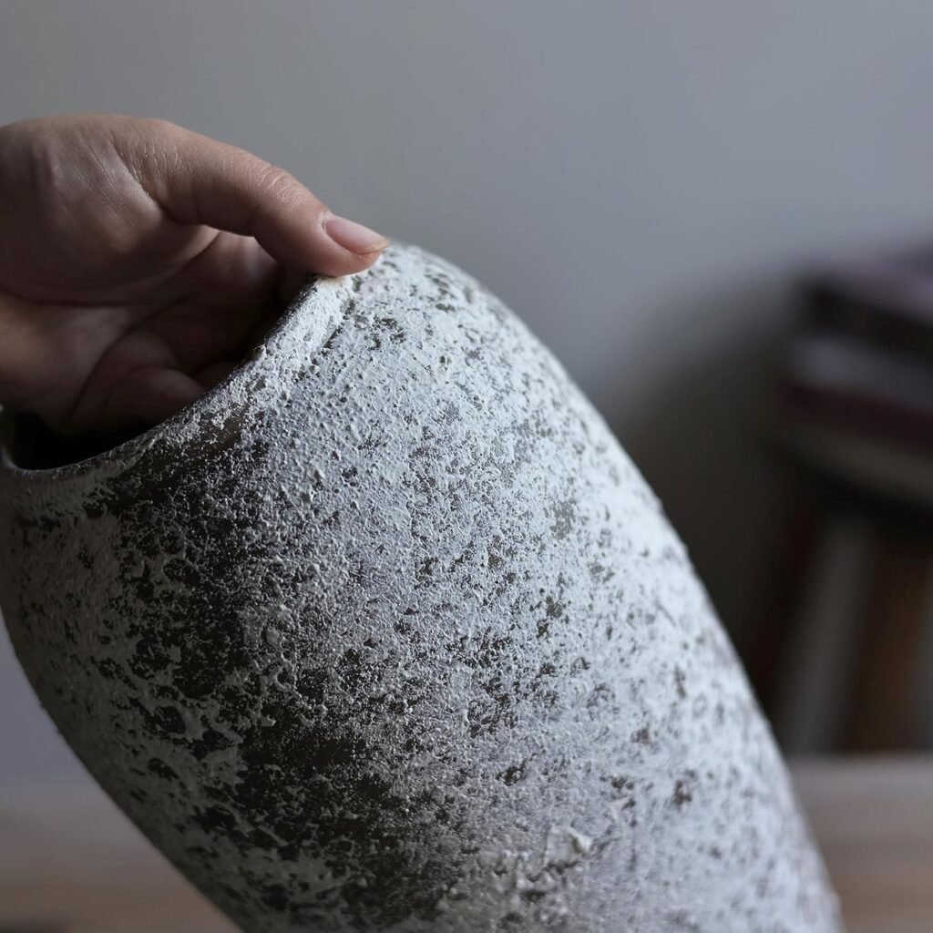 Vintage Style Ceramic Vase – Rustic Farmhouse Decor for Flowers, Centerpieces & Home Styling size